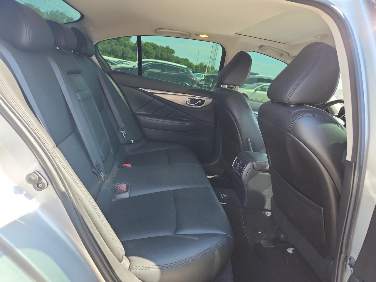 2014 Infiniti Q50 Base VIN: JN1BV7AR9EM683884 Lot: 64701995