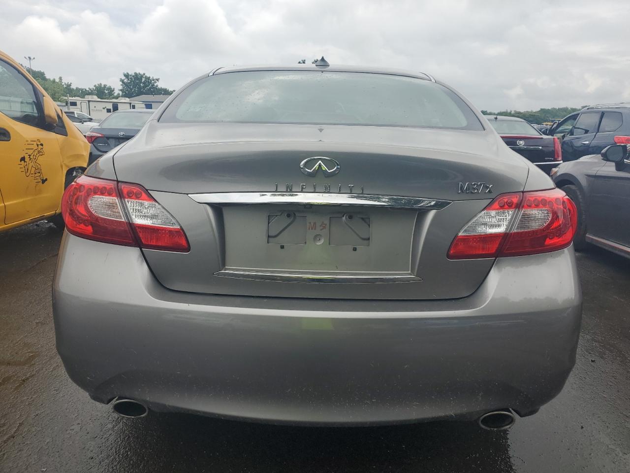 2011 Infiniti M37 X VIN: JN1BY1AR1BM374622 Lot: 63737125