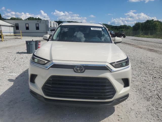  TOYOTA GRAND HIGH 2024 Белы
