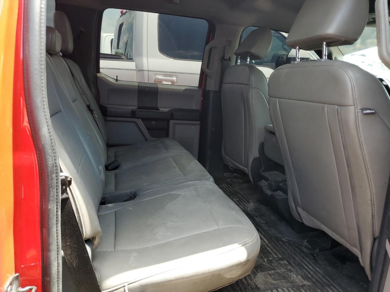 2022 Ford F350 Super Duty VIN: 1FT7W3BT5NEF63173 Lot: 63780825