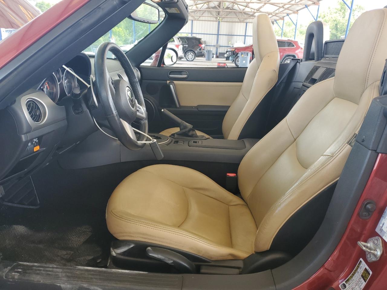 jm1nc2nf9b0214560 JM1NC2NF9B0214560 2011 Mazda Mx-5 Miata