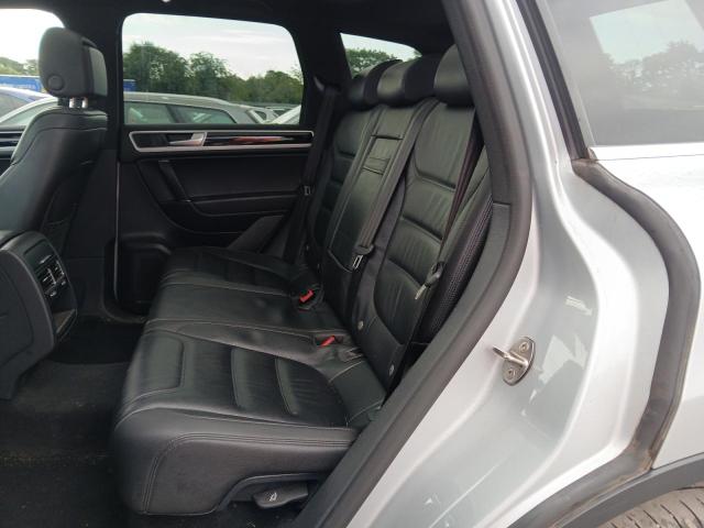 2017 VOLKSWAGEN TOUAREG V6