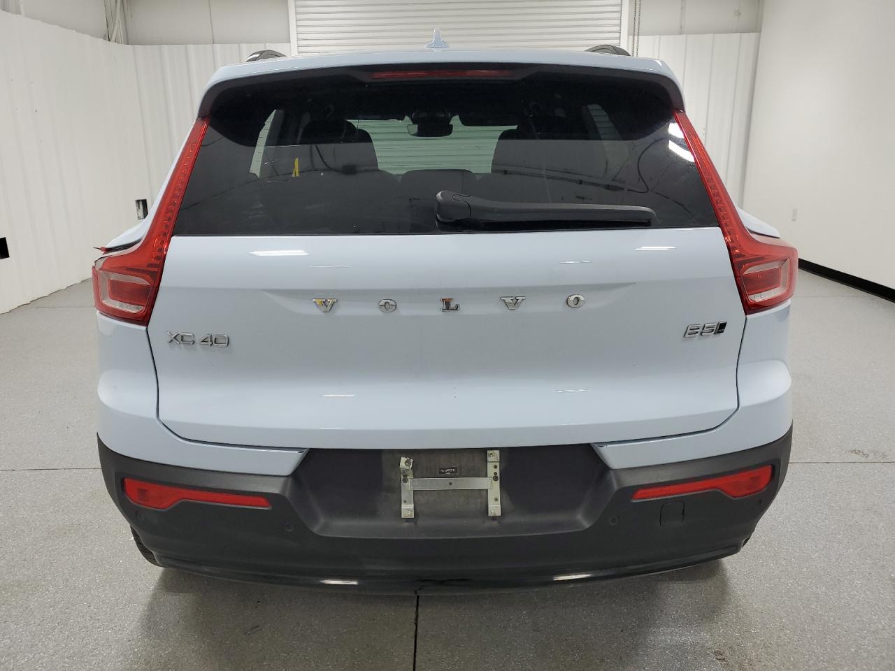 2024 Volvo Xc40 Core VIN: YV4L12UK6R2333108 Lot: 64469795