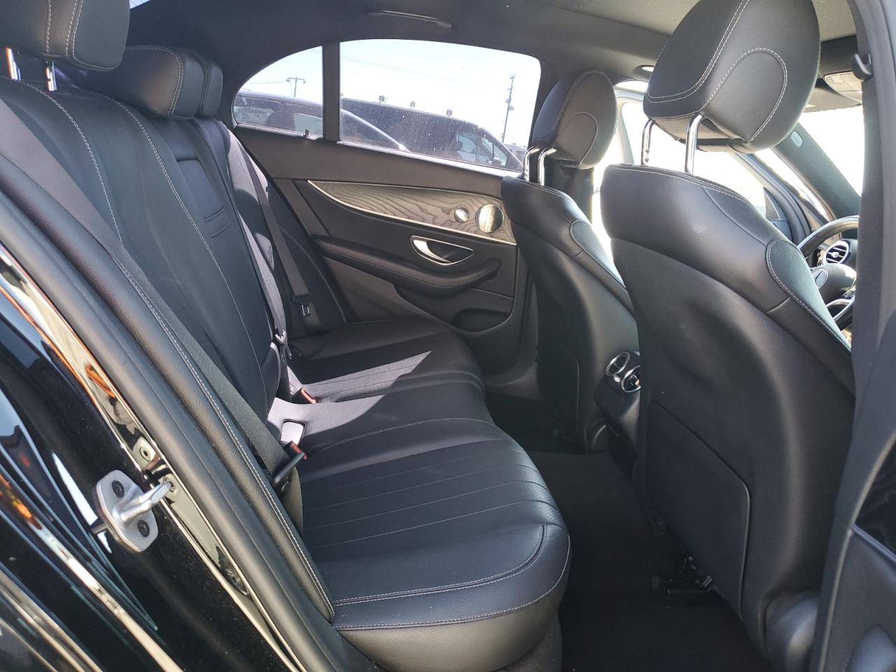 2022 Mercedes-Benz E 350 VIN: W1KZF8DBXNB077024 Lot: 65646835
