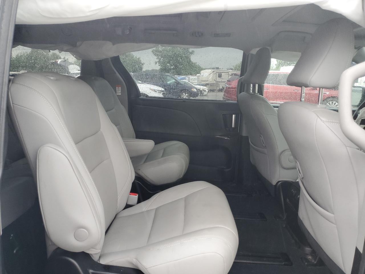 2019 Toyota Sienna Xle VIN: 5TDDZ3DC9KS227779 Lot: 65331645