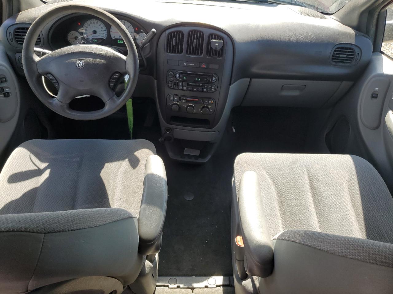 2005 Dodge Grand Caravan Se VIN: 2D4GP24R65R184116 Lot: 63531675