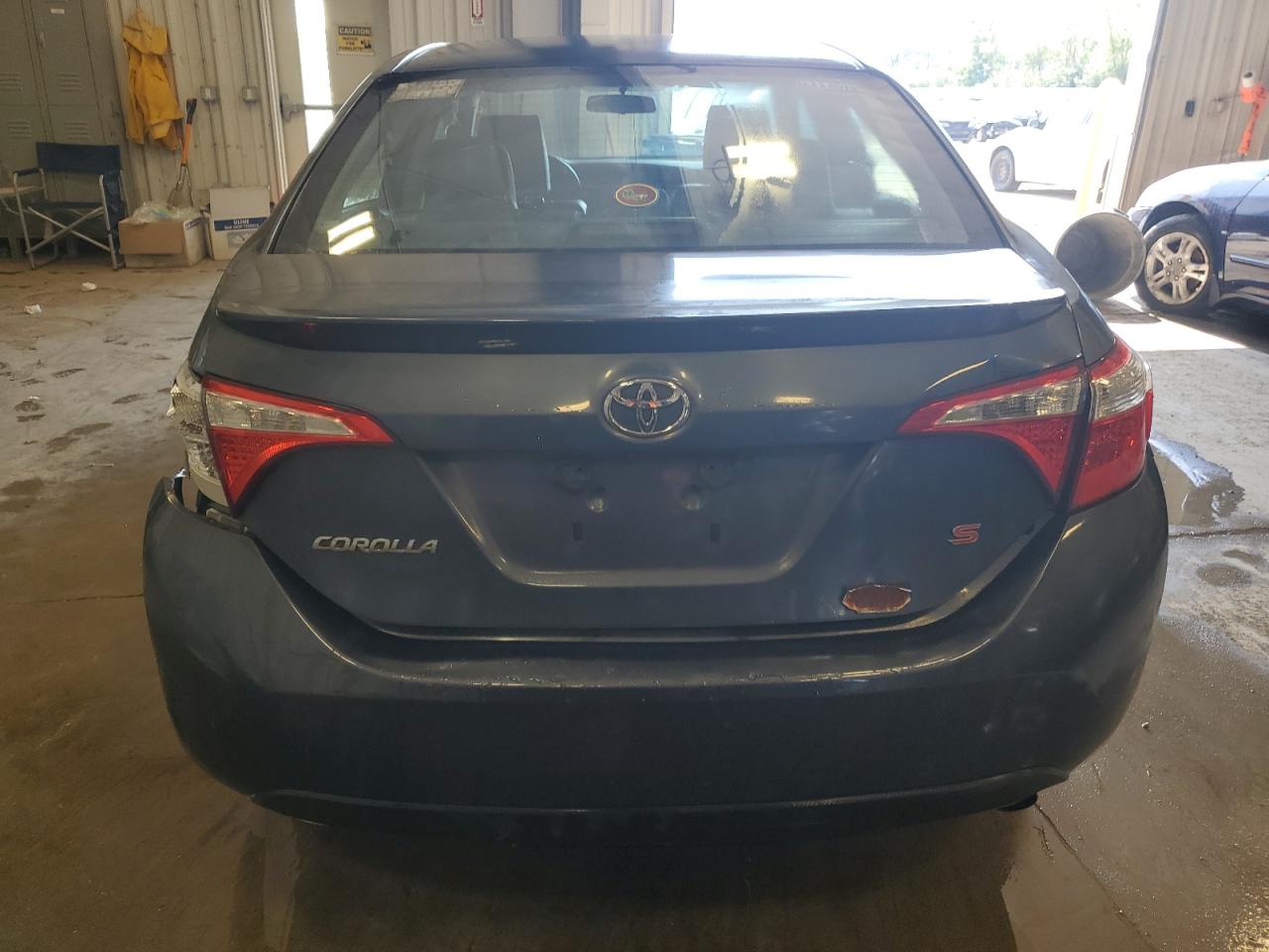 2015 Toyota Corolla L VIN: 5YFBURHE9FP329862 Lot: 63682015