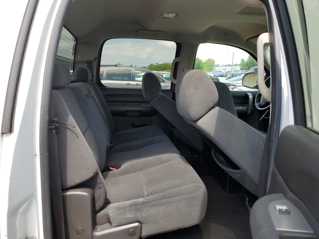 2007 Chevrolet Silverado C1500 Crew Cab VIN: 2GCEC13J971533745 Lot: 65760935