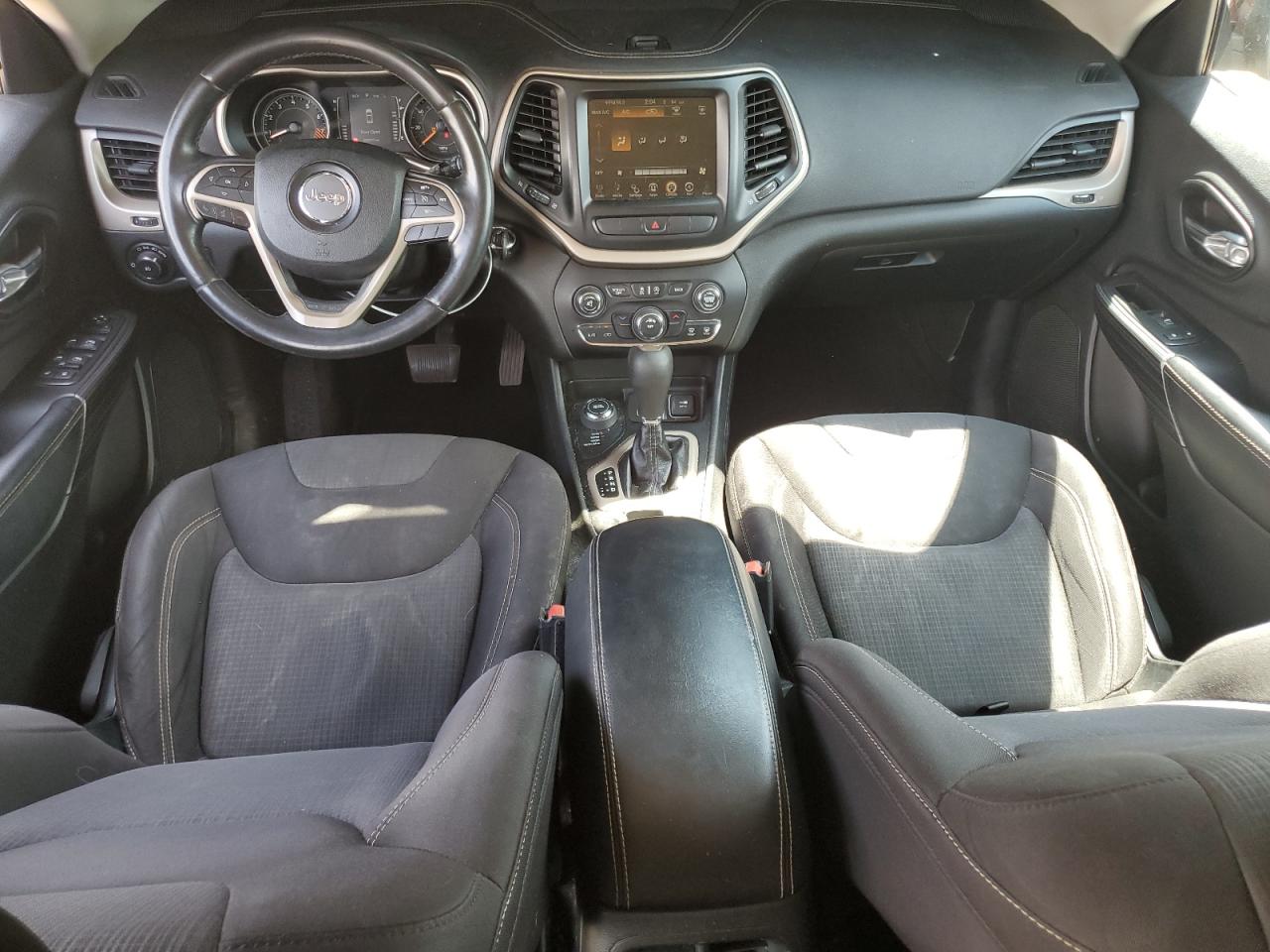 2015 Jeep Cherokee Latitude VIN: 1C4PJMCS6FW512142 Lot: 64581505