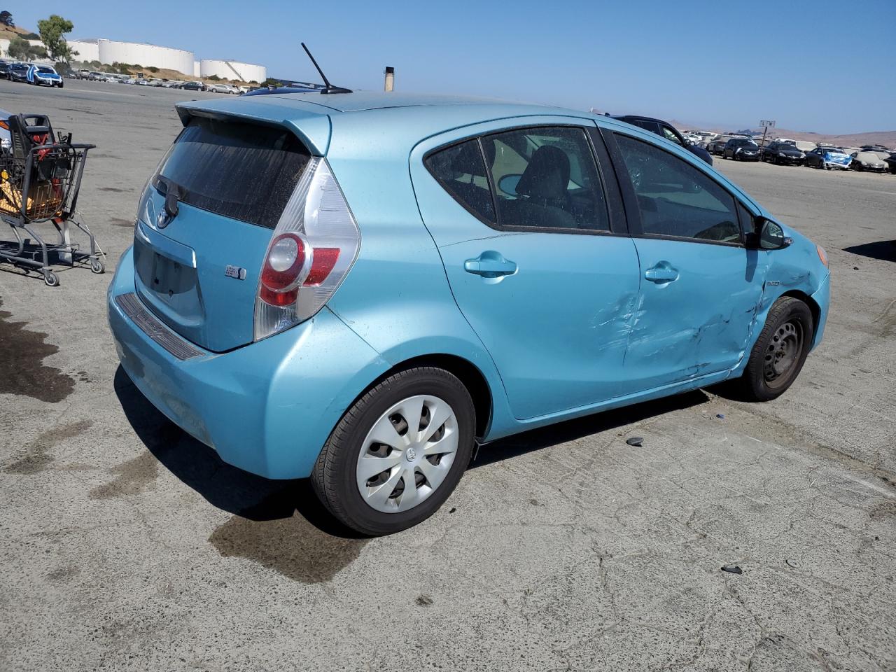 2013 Toyota Prius C VIN: JTDKDTB30D1051570 Lot: 66039385