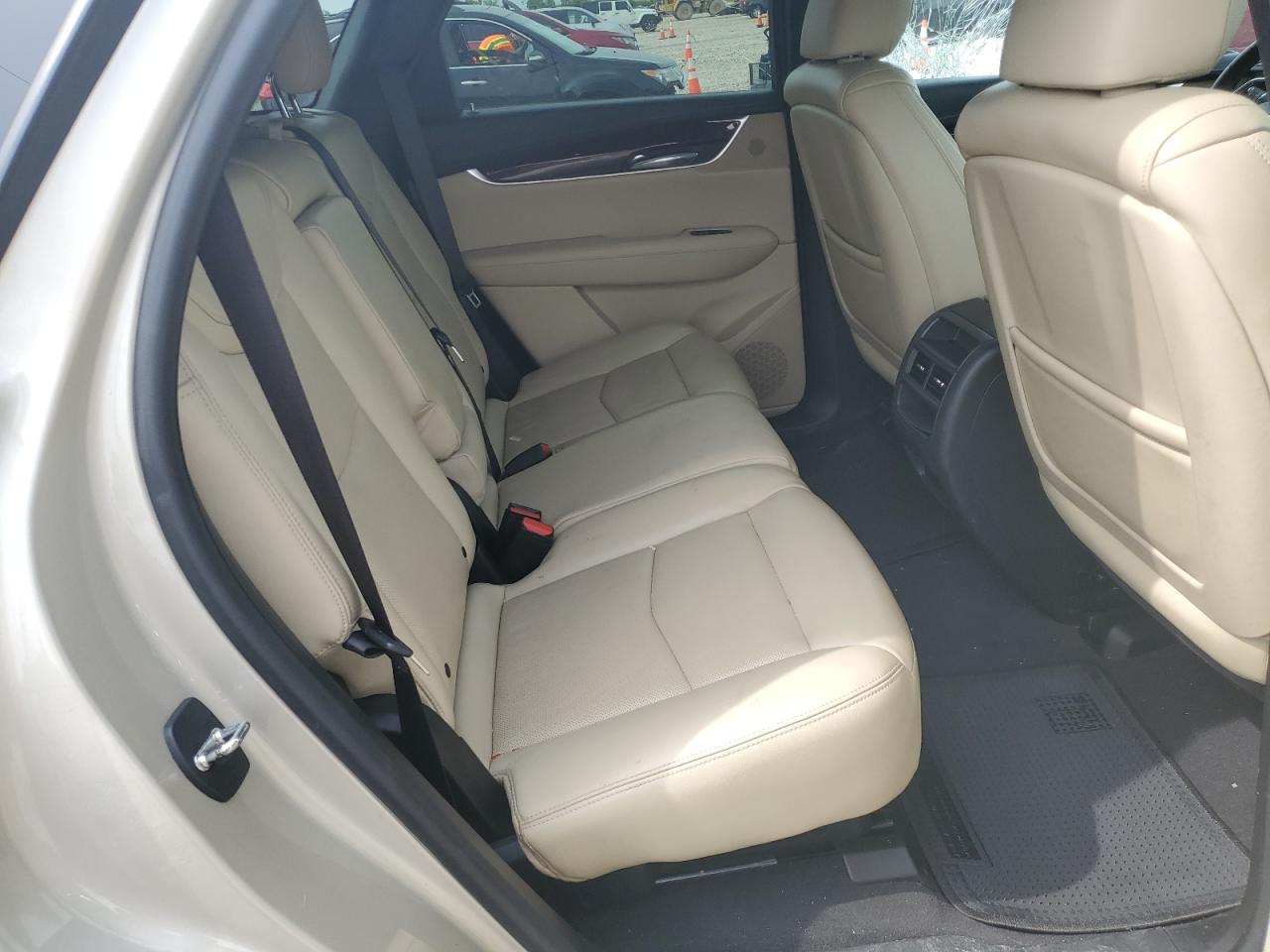 2017 Cadillac Xt5 Luxury VIN: 1GYKNBRS5HZ163206 Lot: 64006755