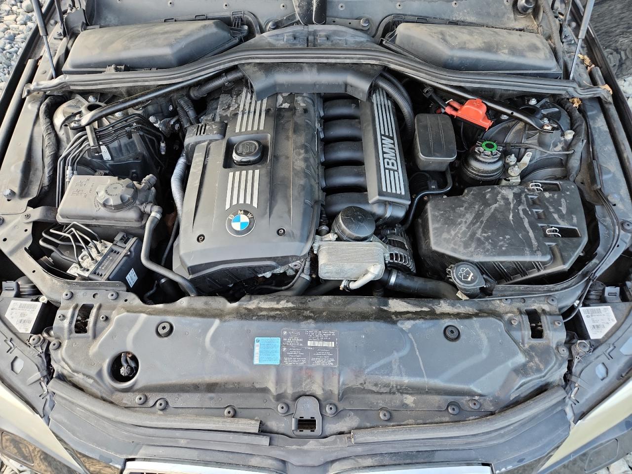 wbanv13508cz54307 WBANV13508CZ54307 2008 BMW 528 Xi