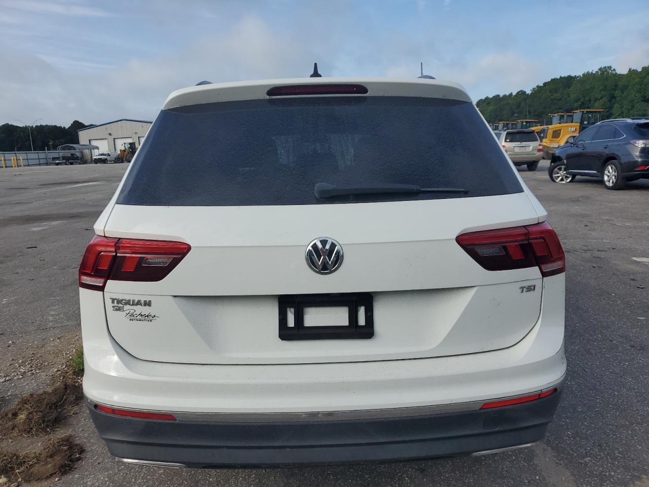 2018 Volkswagen Tiguan Se VIN: 3VV3B7AX8JM102948 Lot: 65188415
