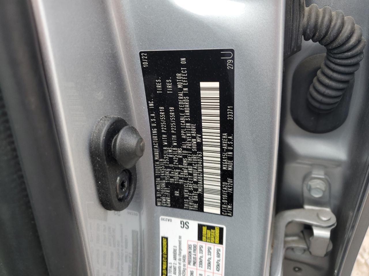 2022 Toyota Corolla Cross Xle VIN: 7MUDAABG7NV040763 Lot: 61633915