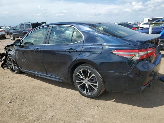  TOYOTA CAMRY 2018 Granatowy