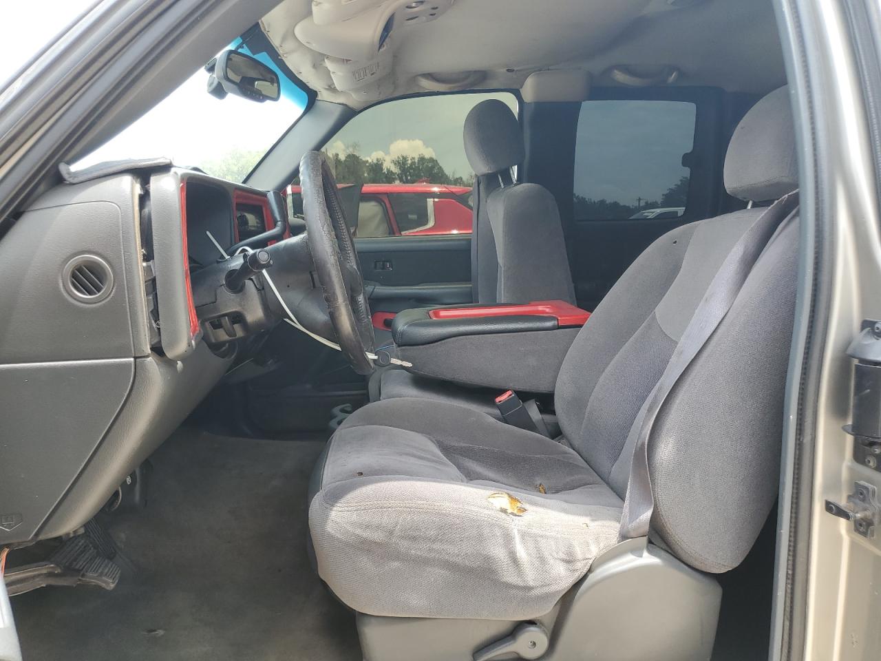 2003 GMC New Sierra C1500 VIN: 2GTEC19V931177186 Lot: 63335915