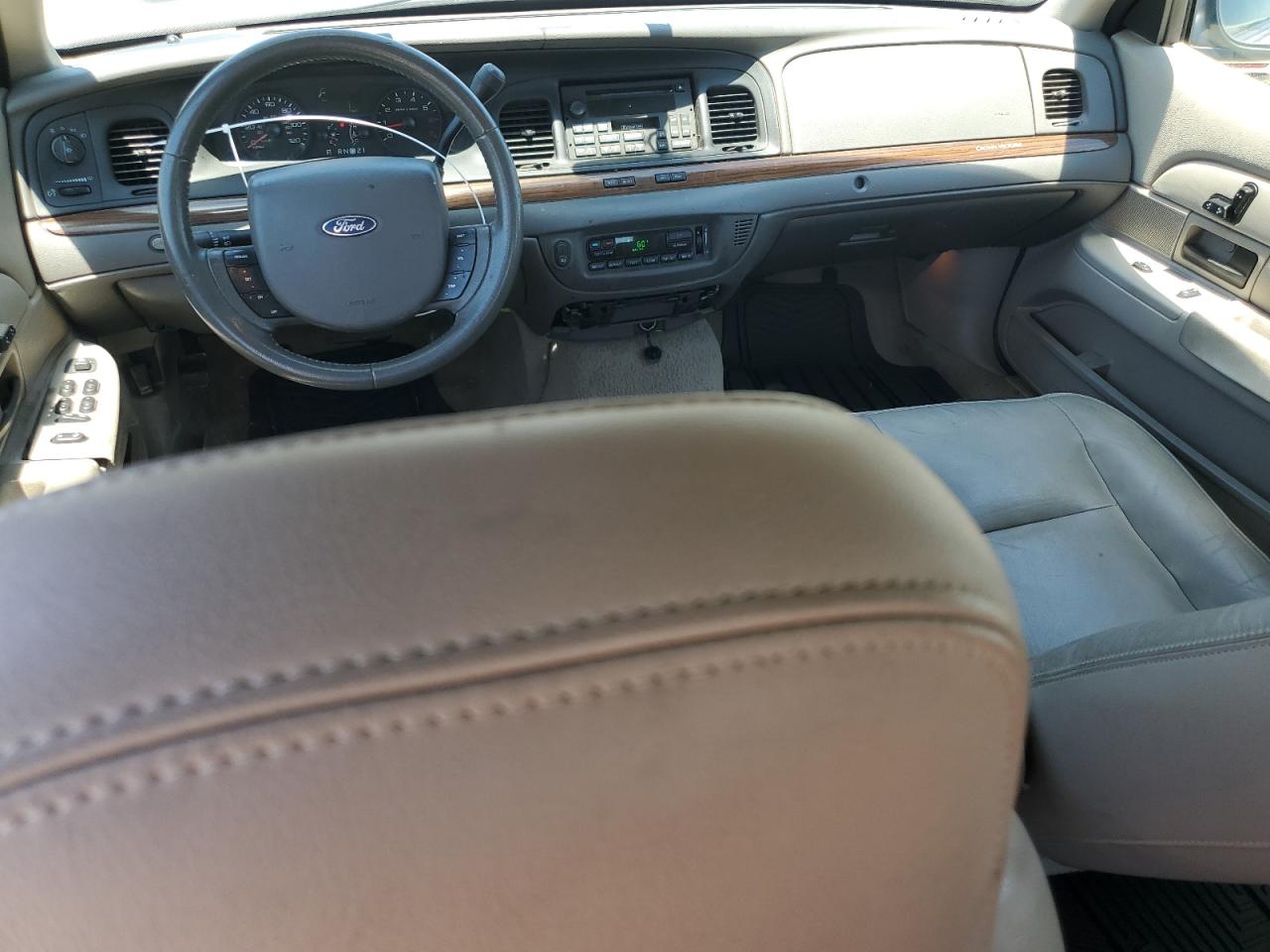 2006 Ford Crown Victoria Lx VIN: 2FAFP74W56X129171 Lot: 64514055