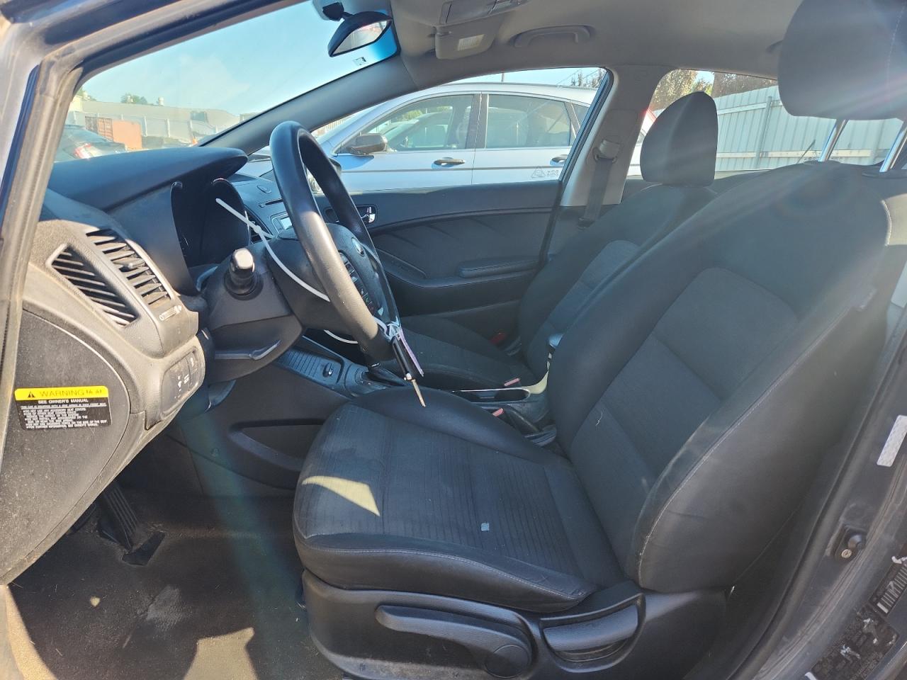 knafx4a66g5478689 KNAFX4A66G5478689 2016 Kia Forte Lx