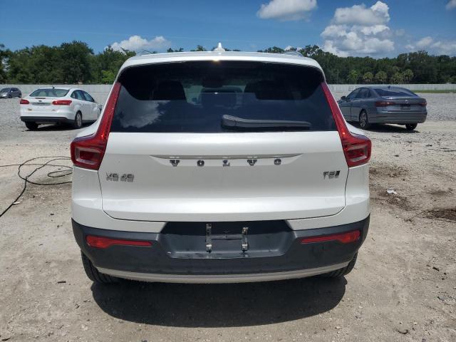  VOLVO XC40 2021 Biały