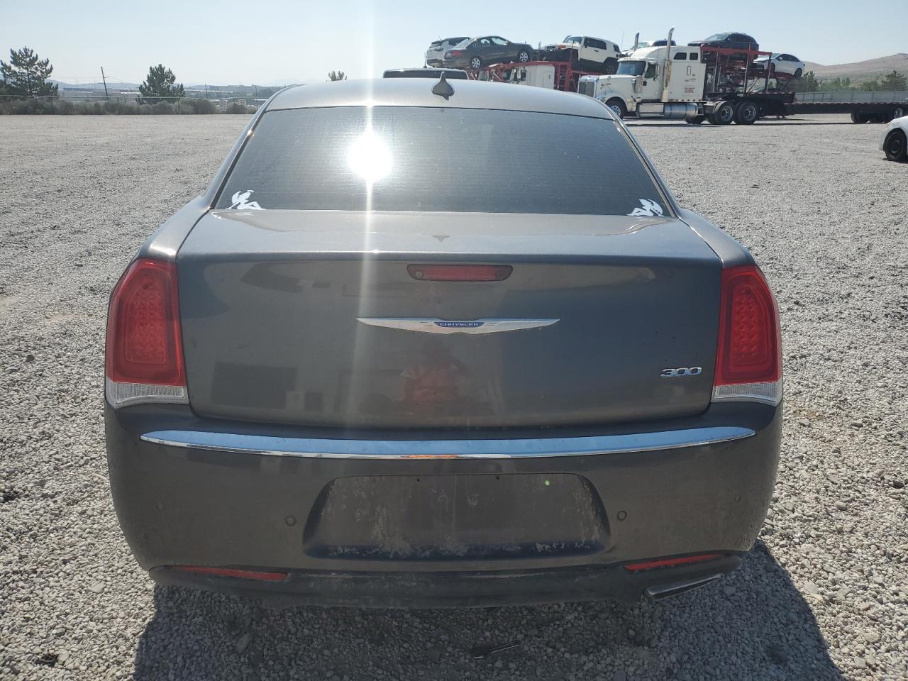 2018 Chrysler 300 Limited VIN: 2C3CCAEG6JH263952 Lot: 64142595