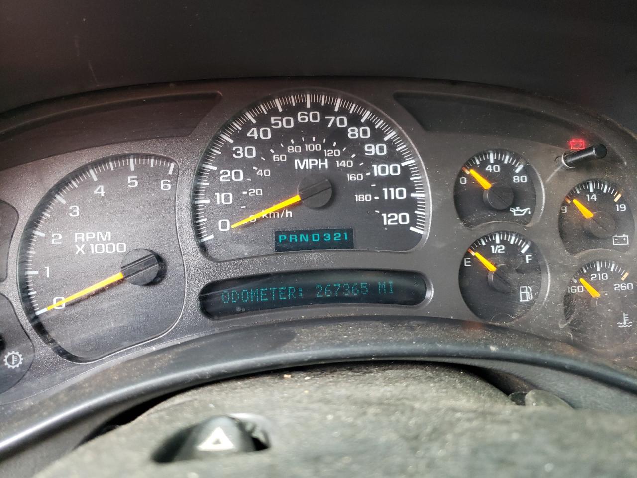 2004 GMC Sierra K2500 Heavy Duty VIN: 1GTHK29U04E386636 Lot: 64319635