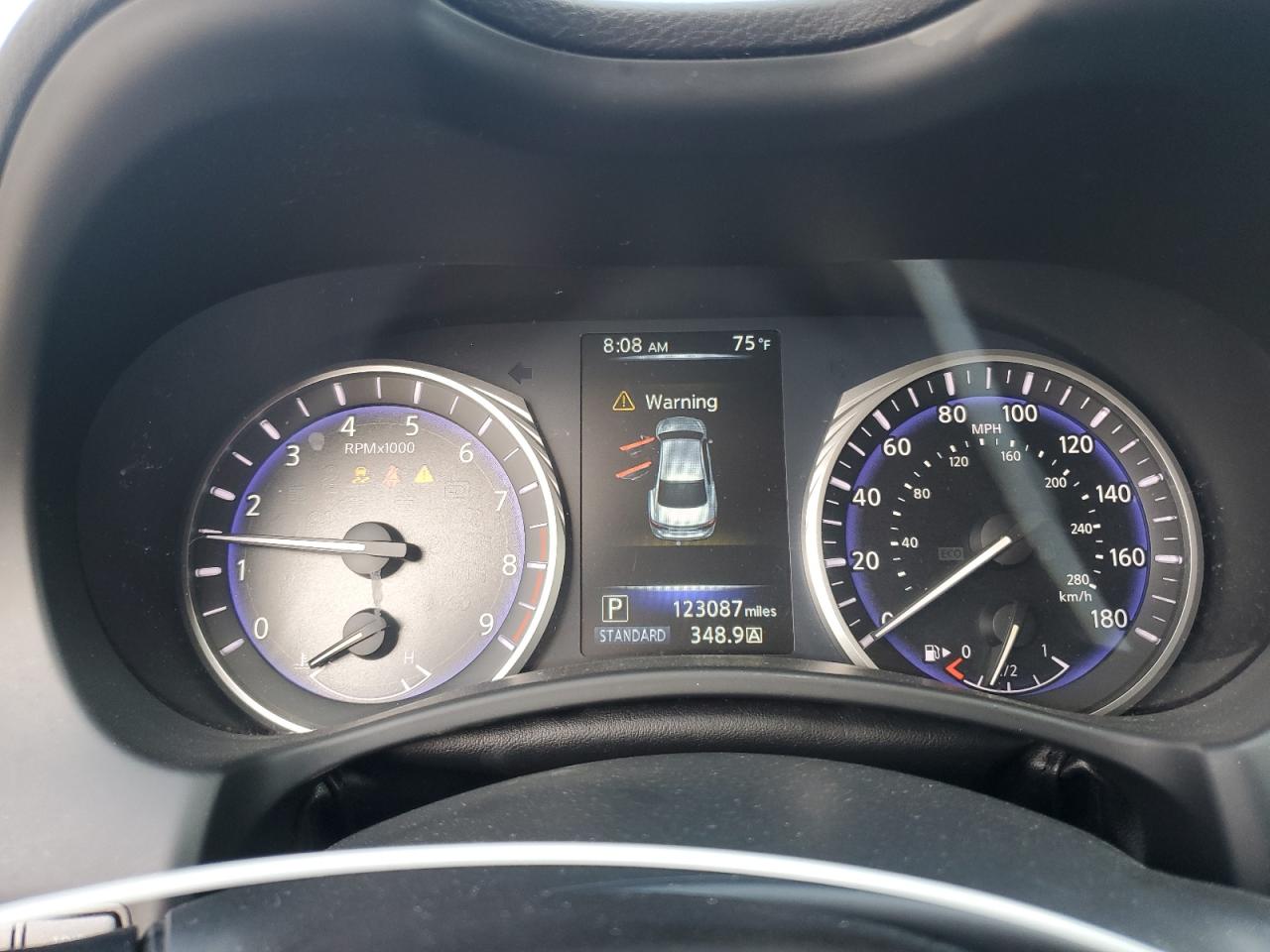 2015 Infiniti Q50 Base VIN: JN1BV7ARXFM402869 Lot: 63298485