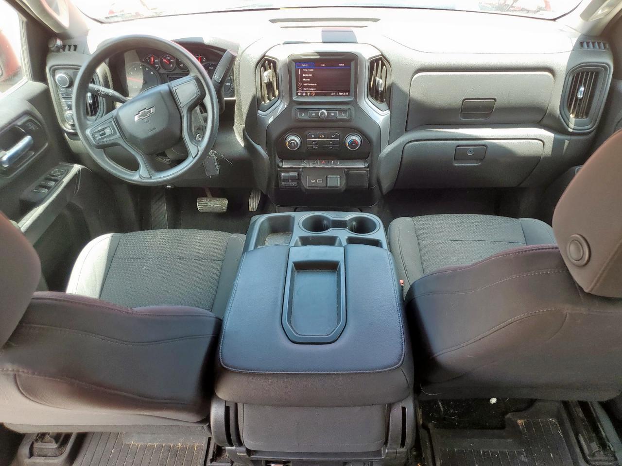 2021 Chevrolet Silverado K1500 Trail Boss Custom VIN: 3GCPYCEF8MG477668 Lot: 64878135