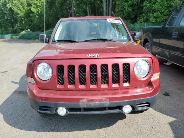 Parquets JEEP PATRIOT 2016 Czerwony