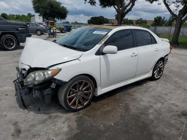 TOYOTA COROLLA 2013 Biały