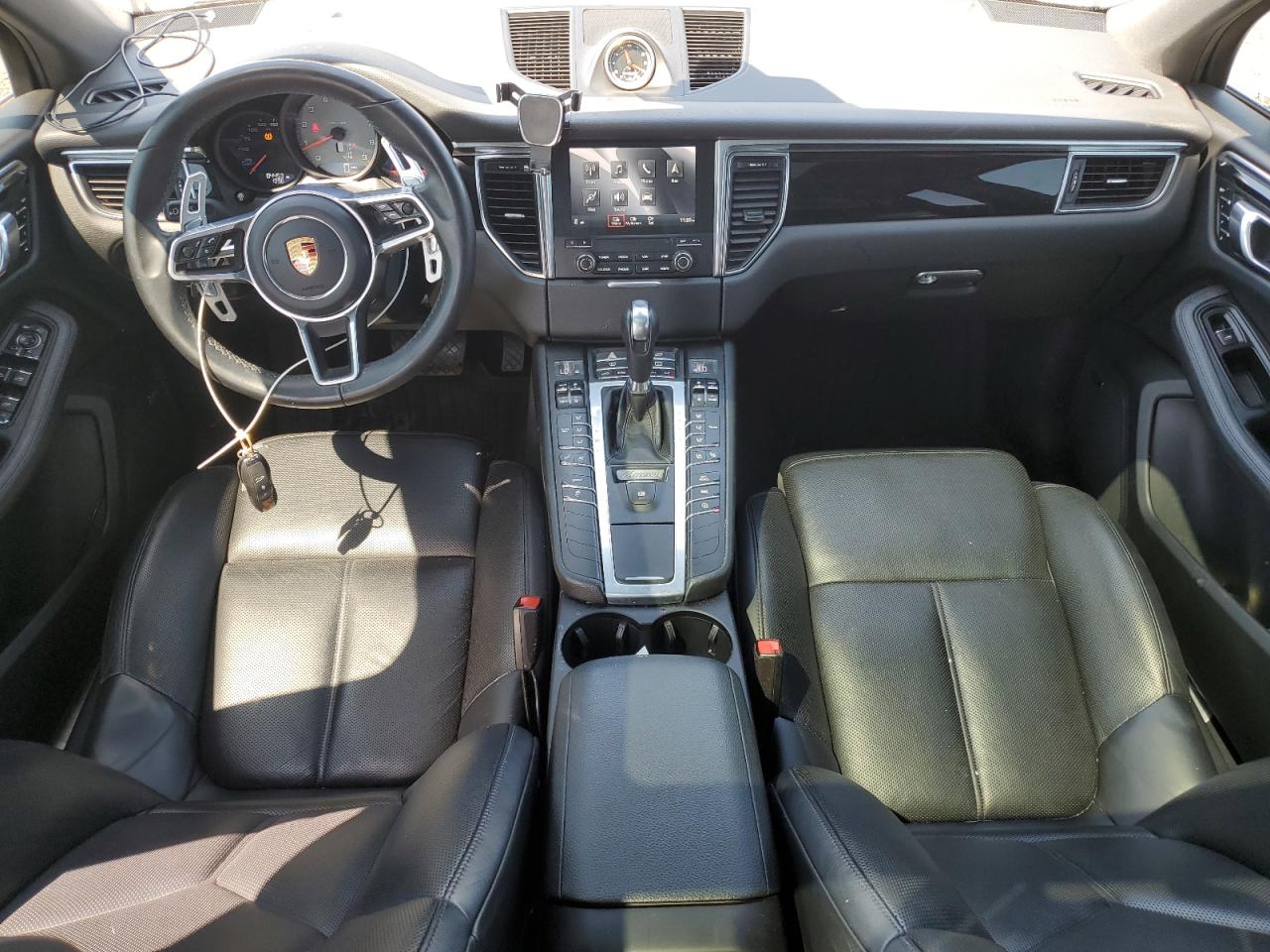 2018 Porsche Macan S VIN: WP1AB2A5XJLB32797 Lot: 65082395
