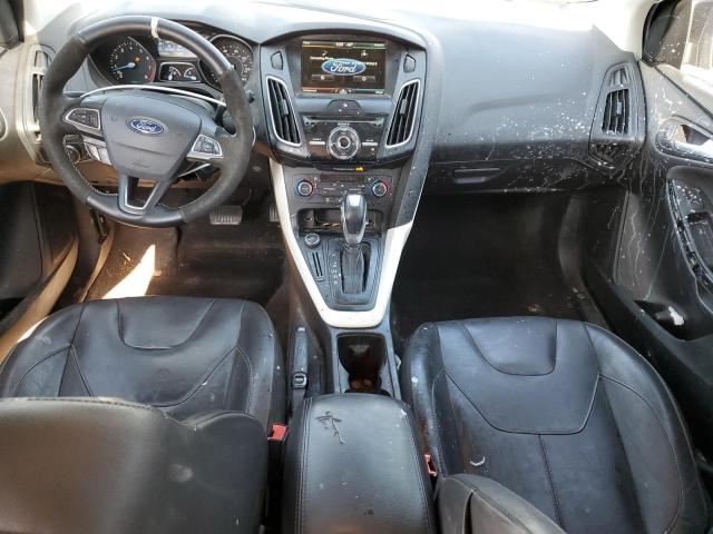  FORD FOCUS 2015 Srebrny