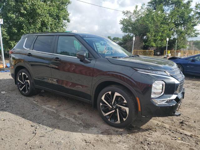  MITSUBISHI OUTLANDER 2024 Czarny