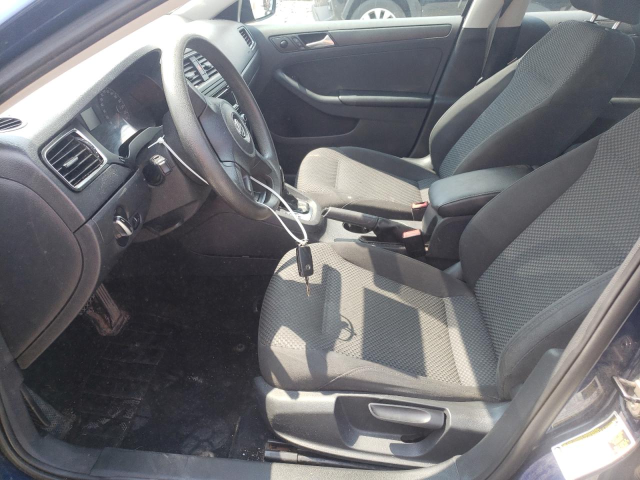 2013 Volkswagen Jetta Base VIN: 3VW2K7AJ9DM416390 Lot: 64539335