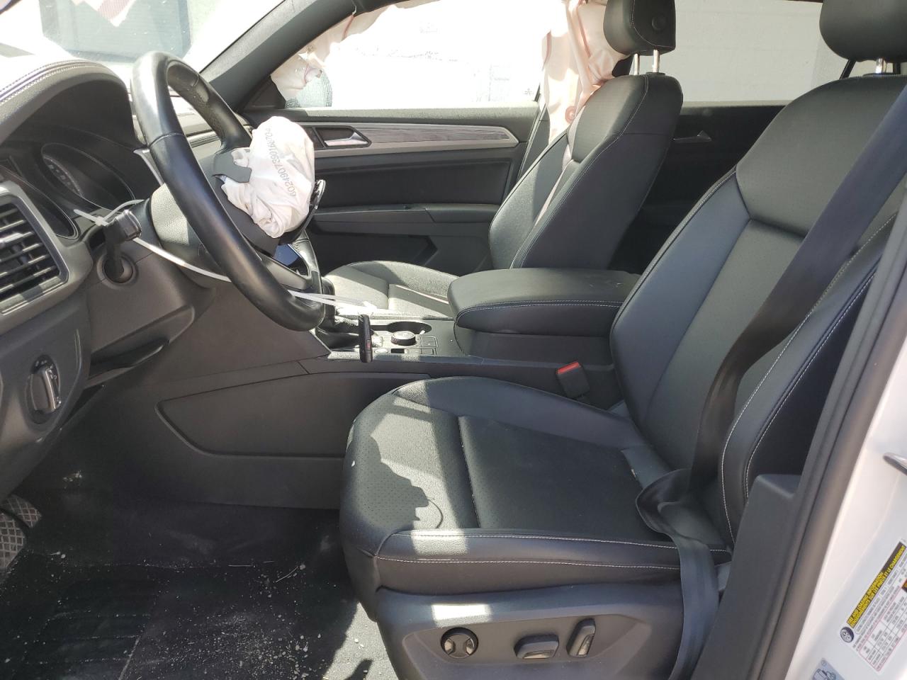 2020 Volkswagen Atlas Cross Sport Se VIN: 1V21E2CA2LC208498 Lot: 67244555