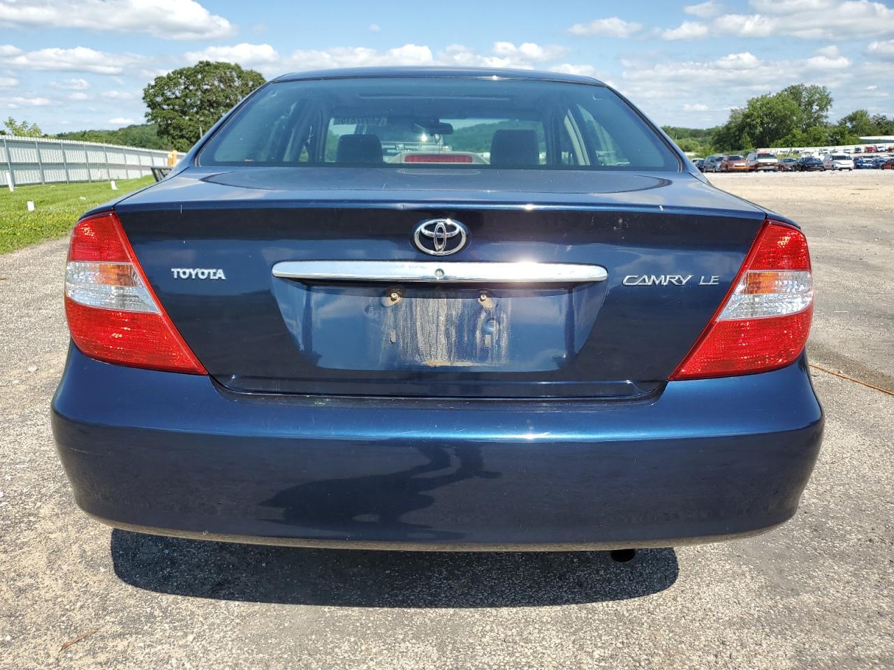 2003 Toyota Camry Le VIN: 4T1BE30K23U245520 Lot: 64992815