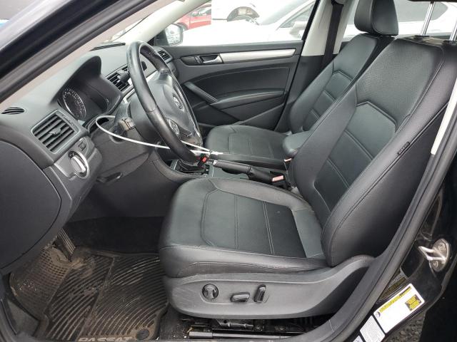 Sedans VOLKSWAGEN PASSAT 2015 Black