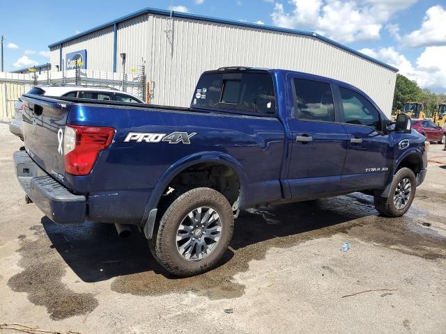  NISSAN TITAN 2017 Синий
