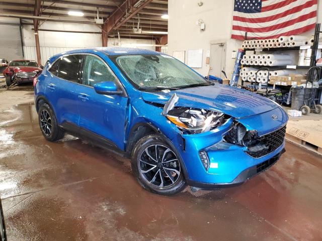  FORD ESCAPE 2020 Granatowy