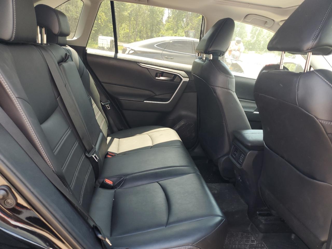 2020 Toyota Rav4 Xle VIN: 2T3R1RFV0LC068263 Lot: 66686255