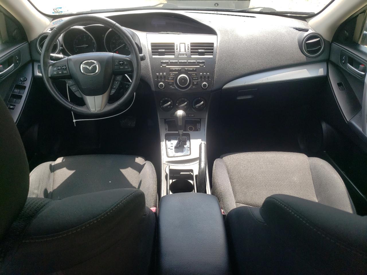 2012 Mazda 3 S VIN: JM1BL1V68C1513420 Lot: 64811965