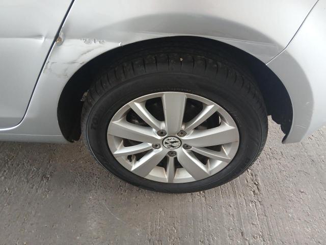 2010 VOLKSWAGEN GOLF SE TS
