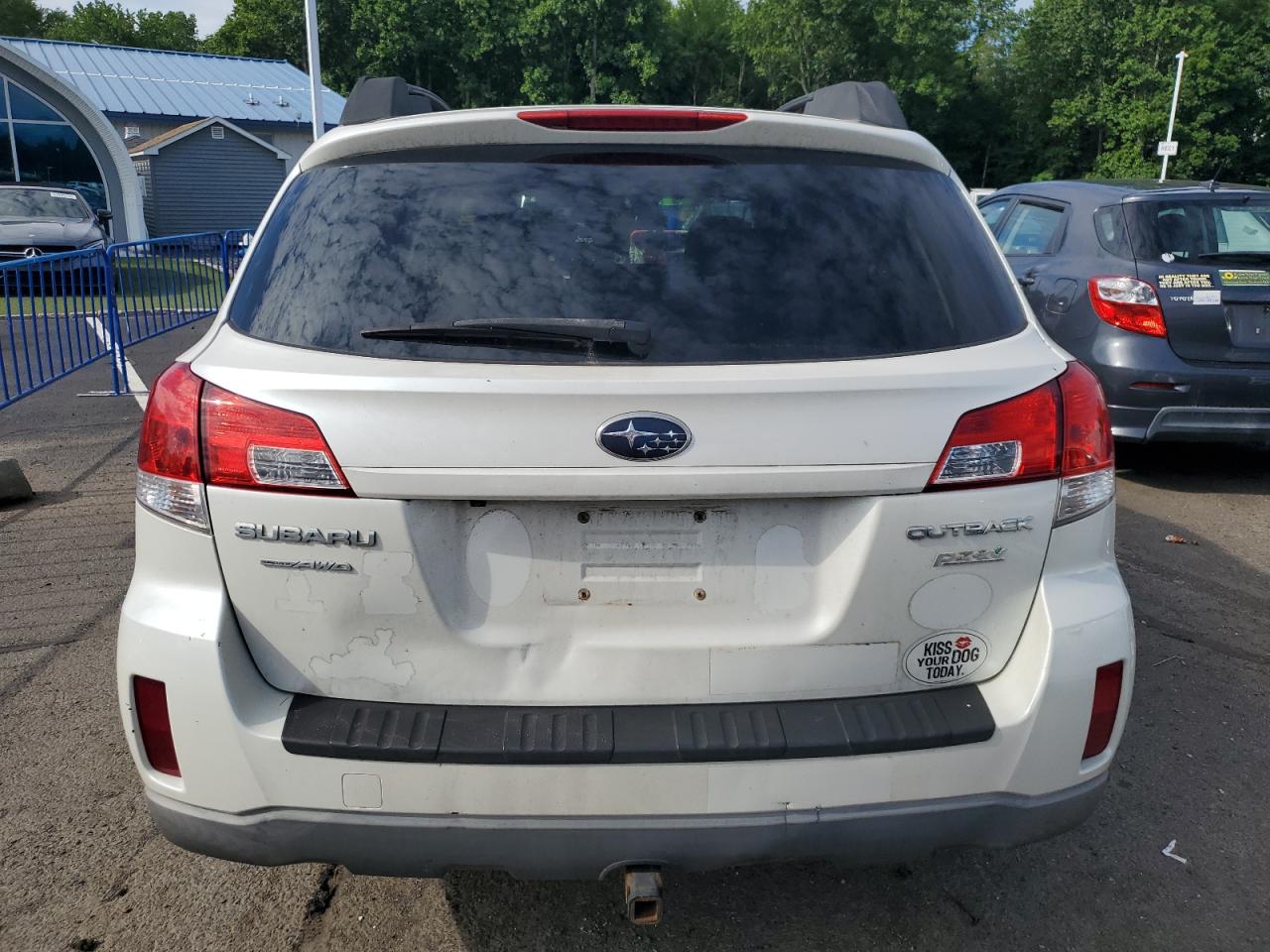 2011 Subaru Outback 2.5I Premium VIN: 4S4BRBGC7B3342827 Lot: 63560425