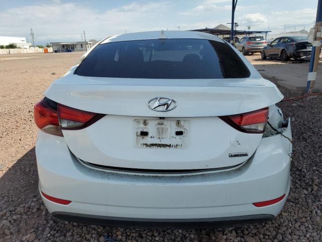  HYUNDAI ELANTRA 2015 Белы