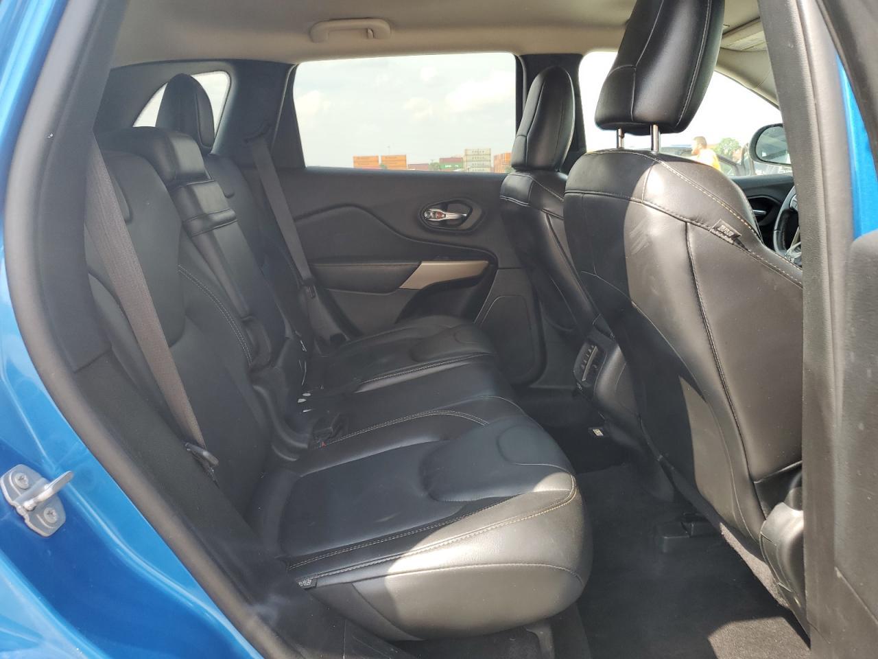 2018 Jeep Cherokee Limited VIN: 1C4PJMDB2JD574818 Lot: 63497165
