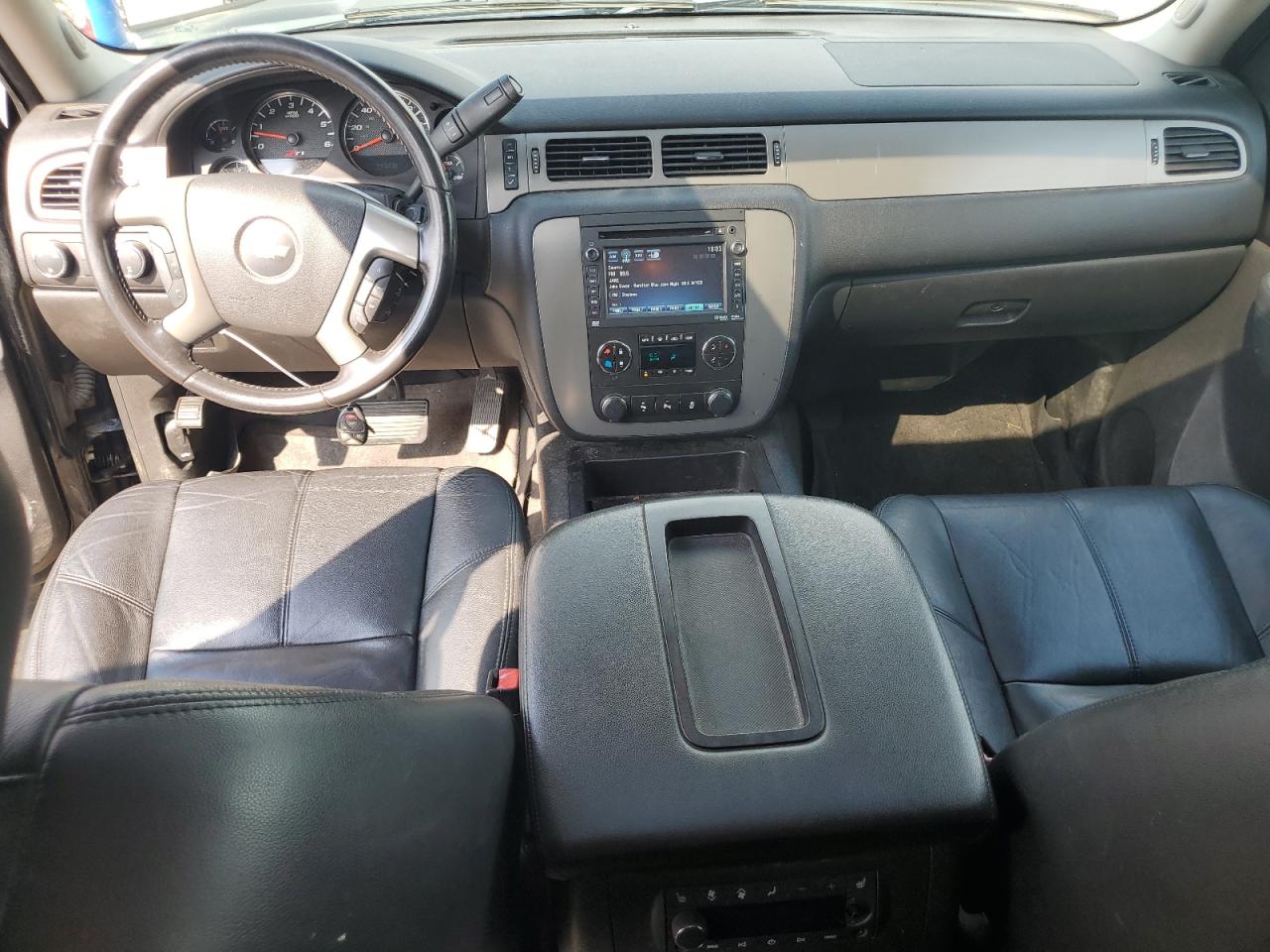 1GNSKBE05DR181063 2013 Chevrolet Tahoe K1500 Lt