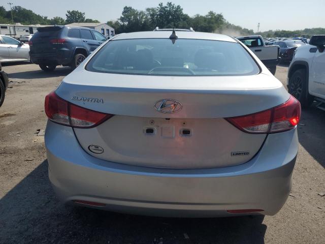 Седаны HYUNDAI ELANTRA 2013 Серебристый
