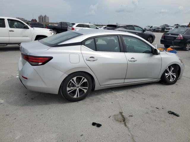  NISSAN SENTRA 2021 Srebrny