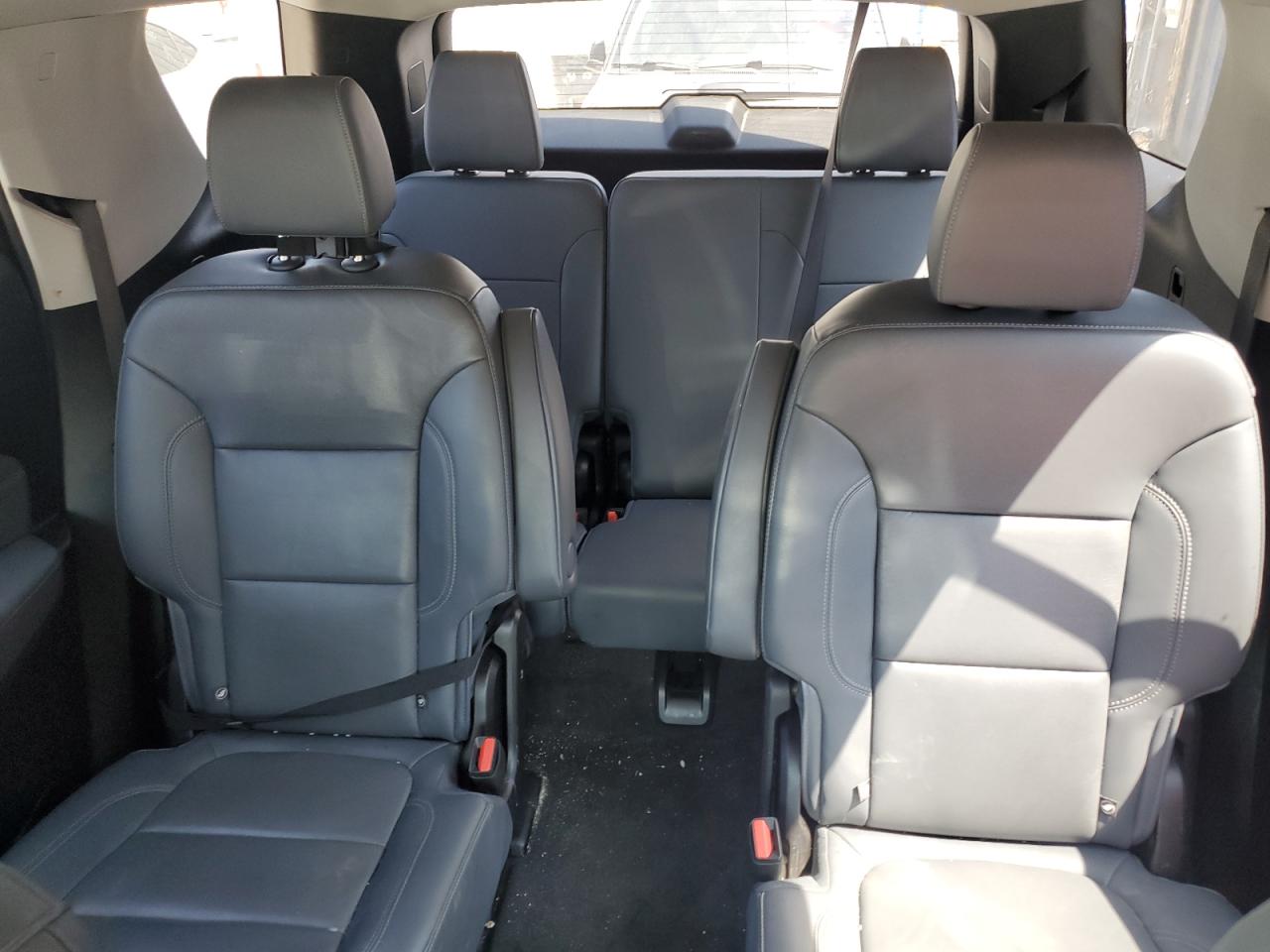 2019 Chevrolet Traverse Lt VIN: 1GNEVHKW7KJ304115 Lot: 63934385