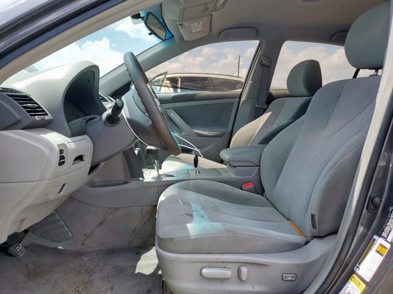 4T1BF3EK3BU123835 2011 Toyota Camry Base