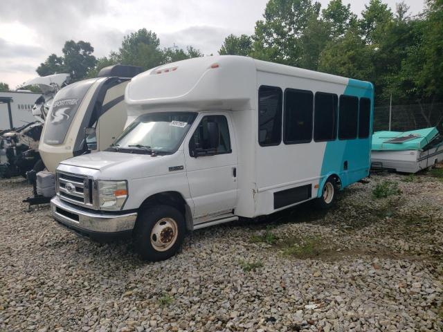 2016 Ford Econoline E350 Super Duty Cutaway Van